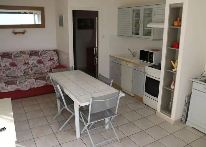307, Heliopolis K Au Village Naturiste Apartament